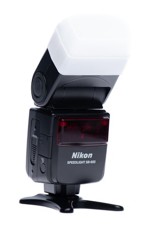 Beg Nikon SB-600