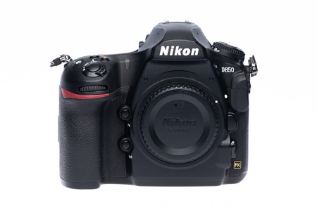 Beg Nikon D850