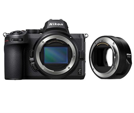 Nikon Z5 Kamerahus+FTZ II -adapter Inbyteskampanj*