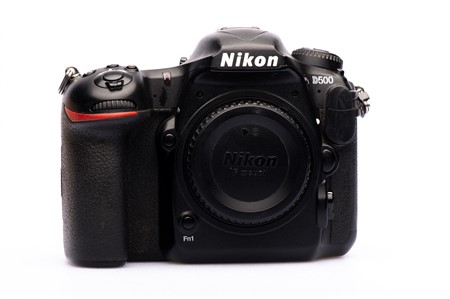 Beg Nikon D500 kamerahus