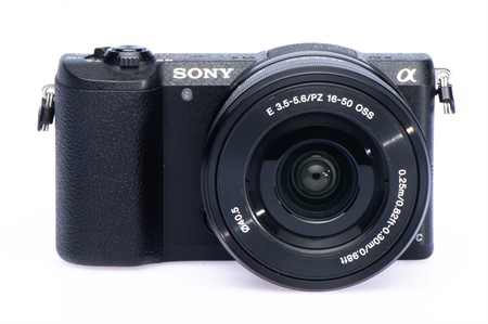 Beg Sony A5100 + 16-50/3,5-5,6 OSS